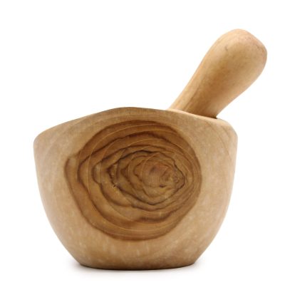 Ergonomiška tikmedžio grūstuvė su grūstuvu – vidutinė (11 × 11 × 5 cm)