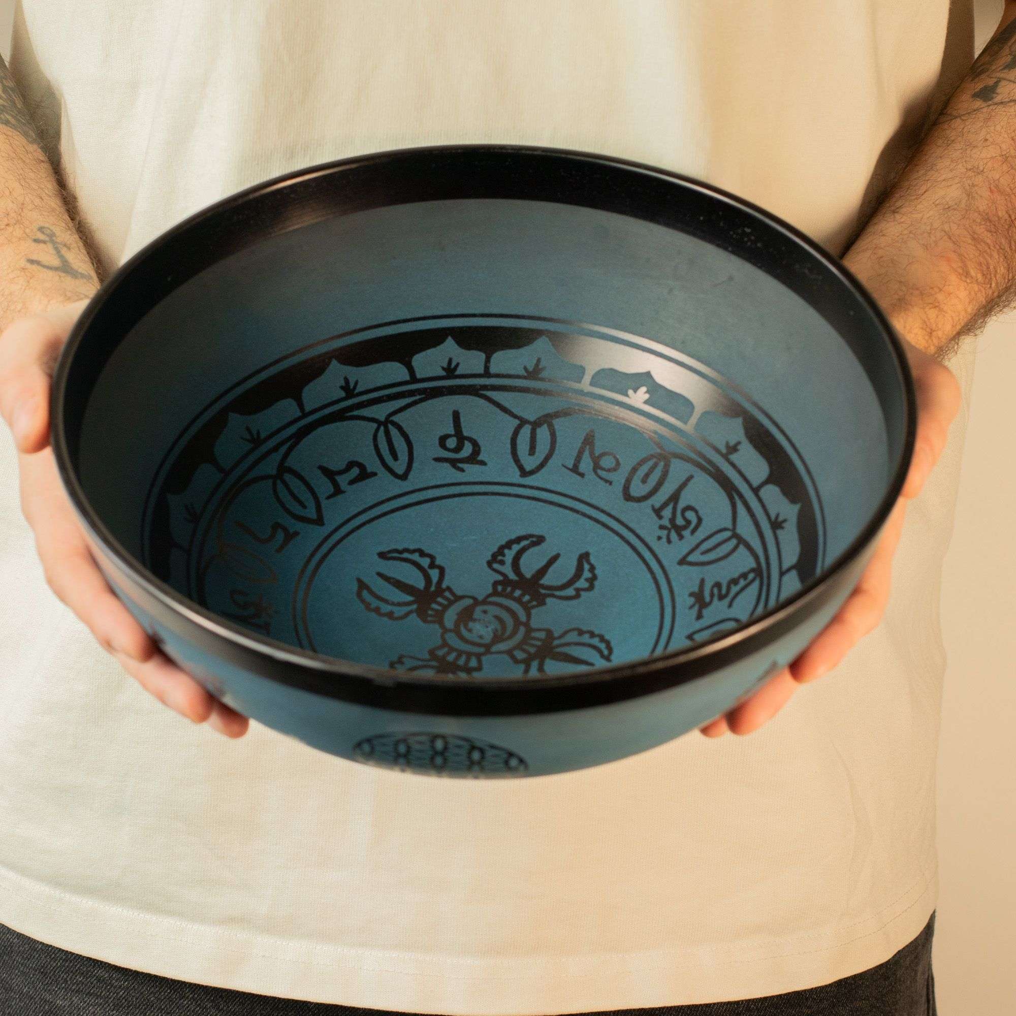 Didelis aliumininis dainuojantis dubuo Tibeto dviguba Dordžė mėlynas 27 cm Didelis aliumininis dainuojantis dubuo Tibeto dviguba Dordžė mėlynas 27 cm - Paveikslėlis 6