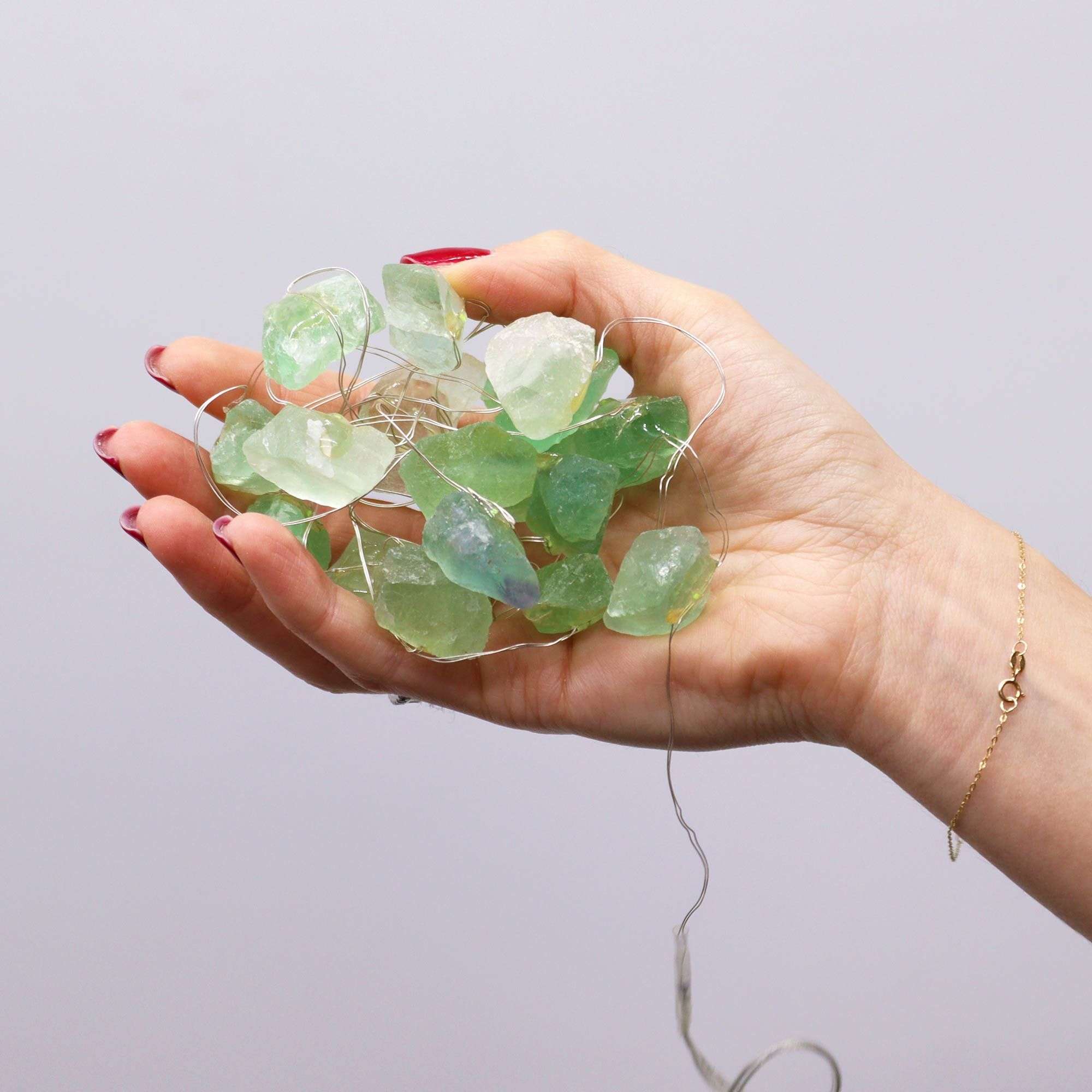 Natūralių akmenų šviečianti girlianda Gemstone Enchantment Lights – krištolinis nefritas Natūralių akmenų šviečianti girlianda Gemstone Enchantment Lights – krištolinis nefritas - Paveikslėlis 2
